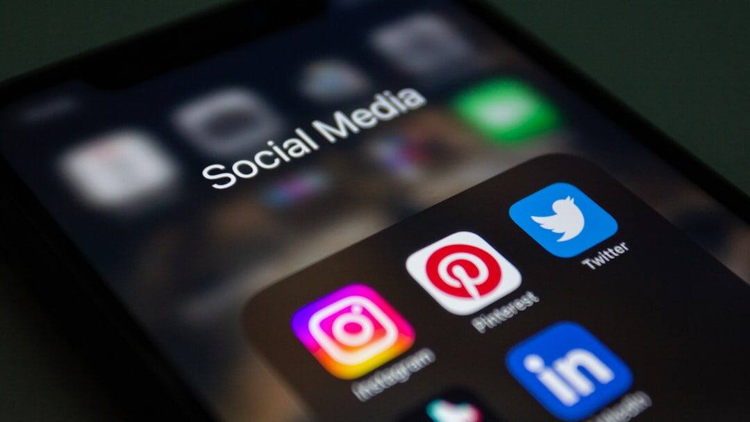 social media influencer posting